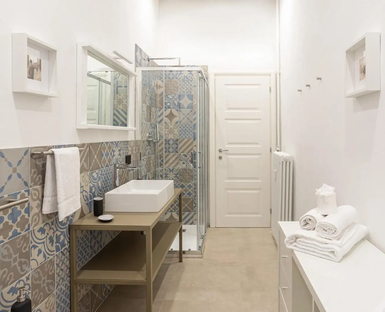 Sant Ambroeus Garden Apartment Milan