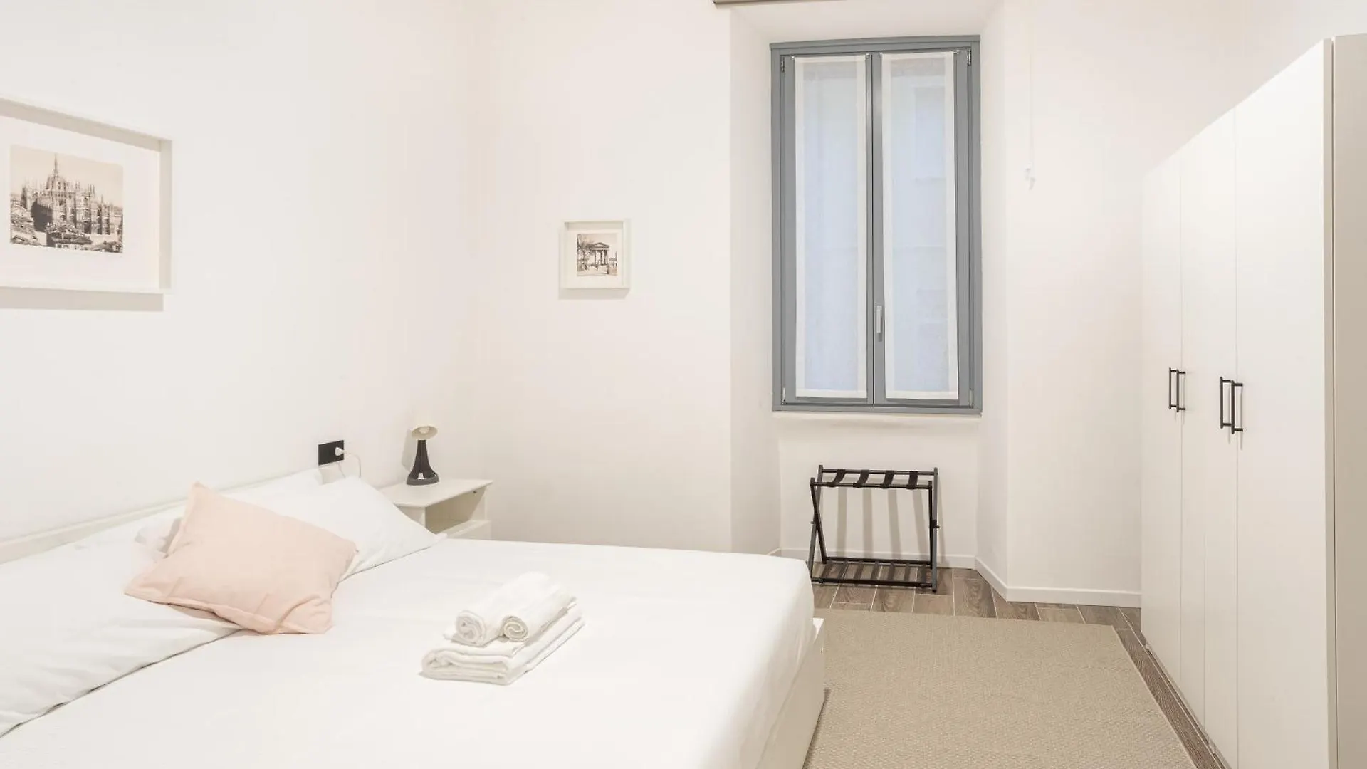 Sant Ambroeus Garden Apartment Milan 0*,